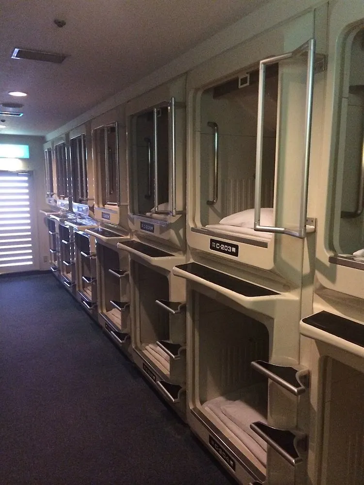 Capsule Hotel Asahi Plaza Shinsaibashi Osaka 0*,  Japan